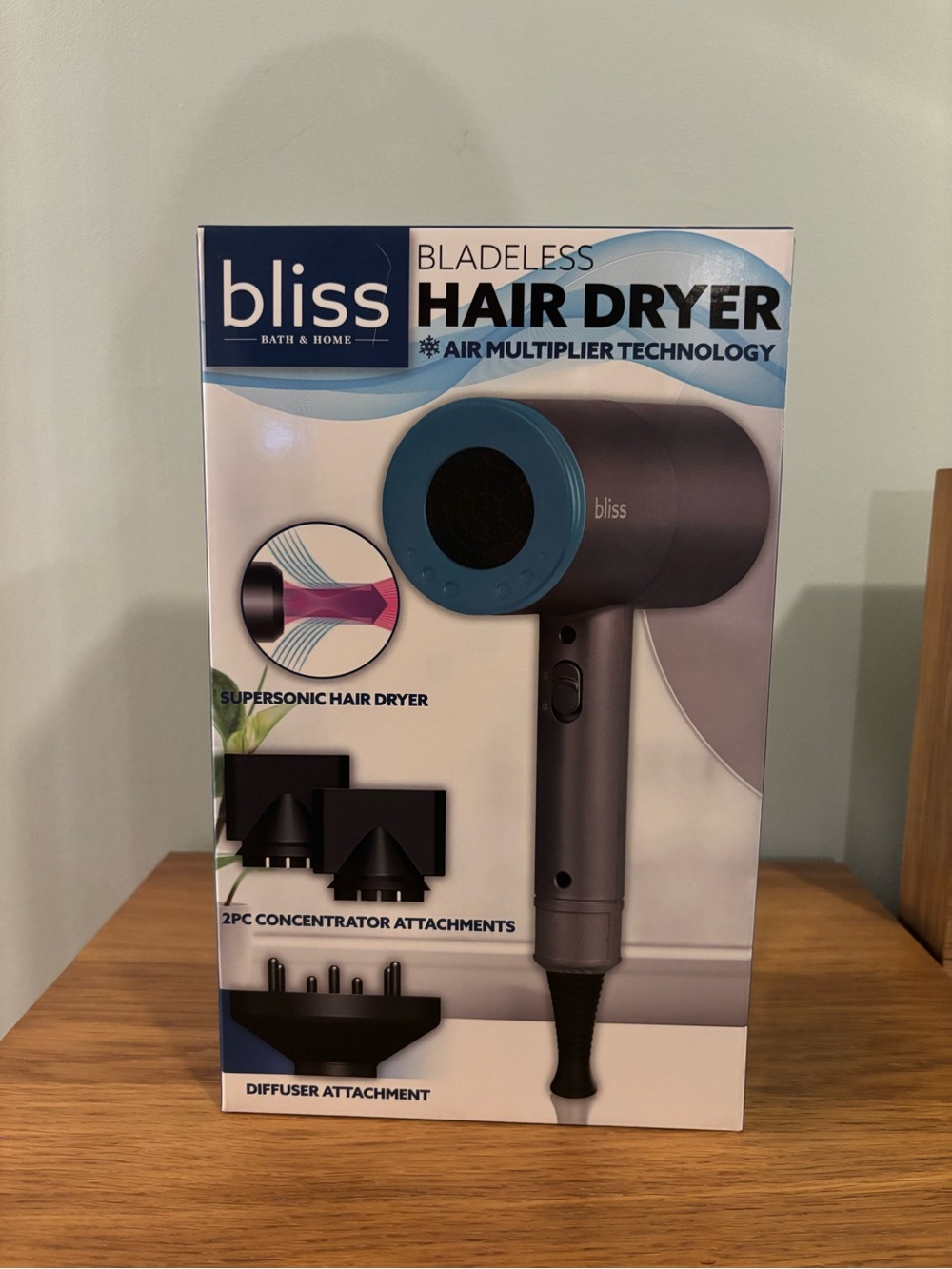Bliss Bath and Home Bladeless Hair Dryer NEW